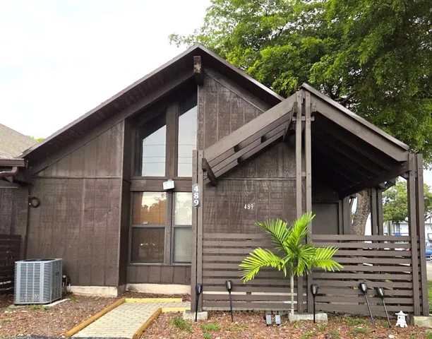 $319,000 | 489 North University Drive, Unit 16, Plantation, FL 33324