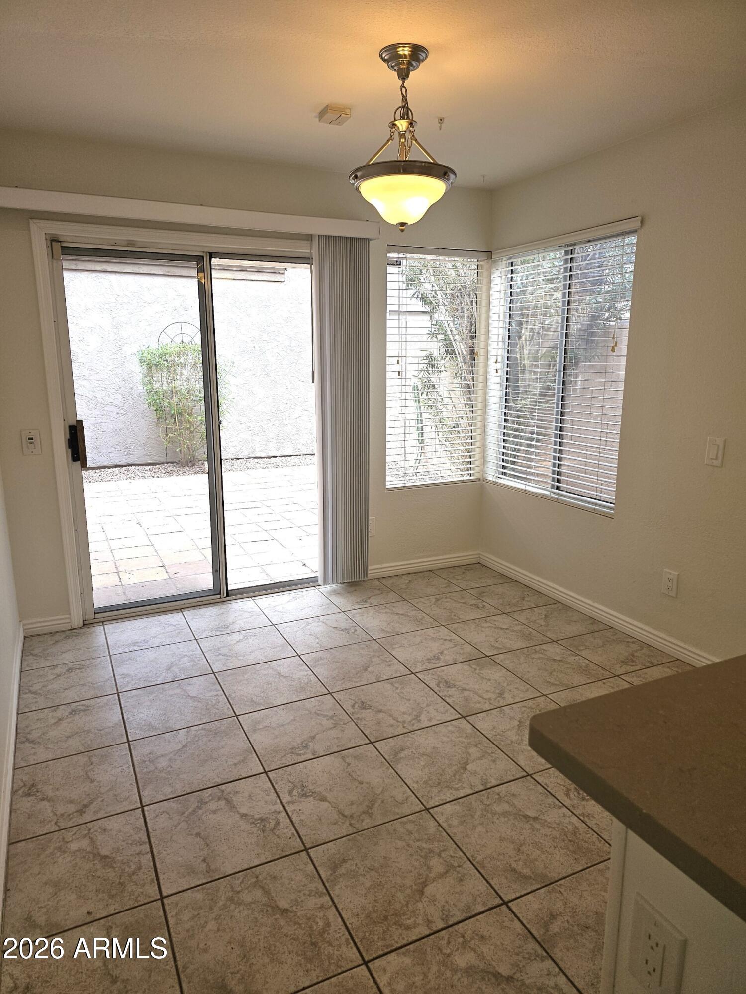 13645 South 38th Place Phoenix, AZ 85044 - Photo 13 of 35 Breakfast Room