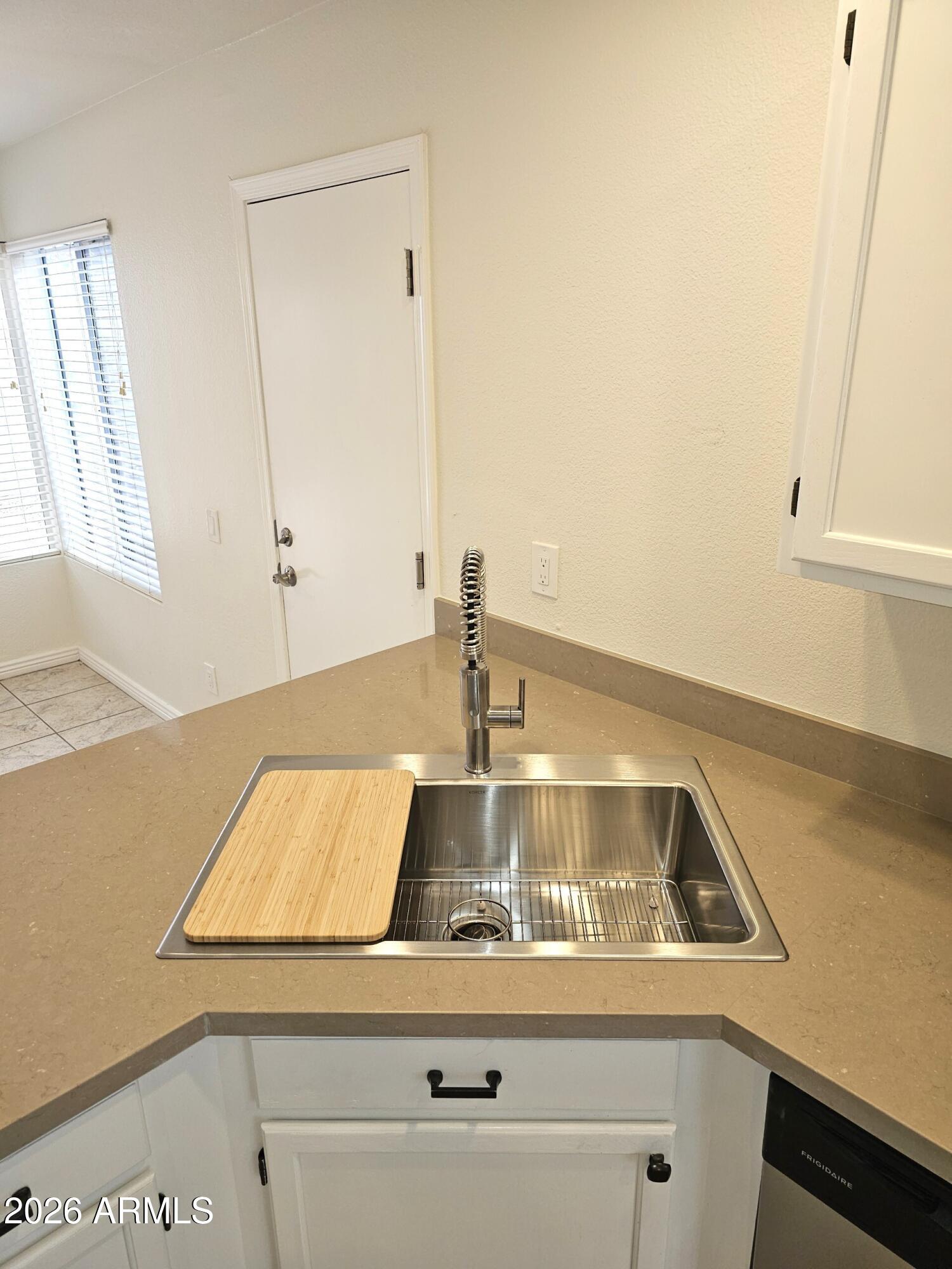 13645 South 38th Place Phoenix, AZ 85044 - Photo 15 of 35 New Sink