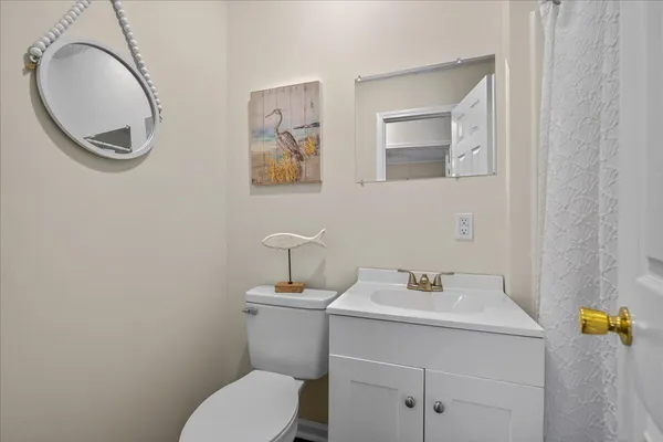 $245,000 | 201 Gardeners Walk, Cross, SC 29436