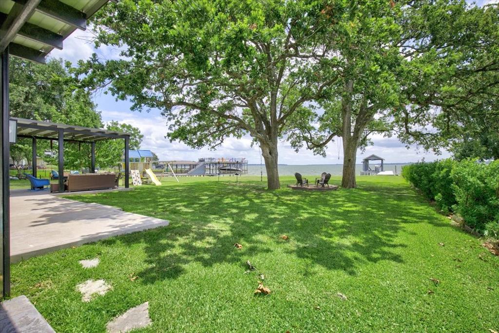 103 Island Beach Road Gun Barrel City, TX 75156 - Photo 8 of 38