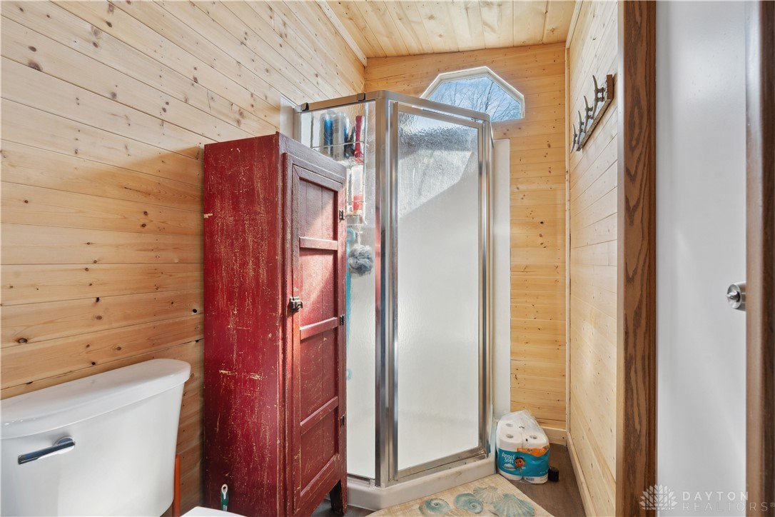 2323 Lamb Road Sabina, OH 45169 - Photo 17 of 28 Gallery Image 17
