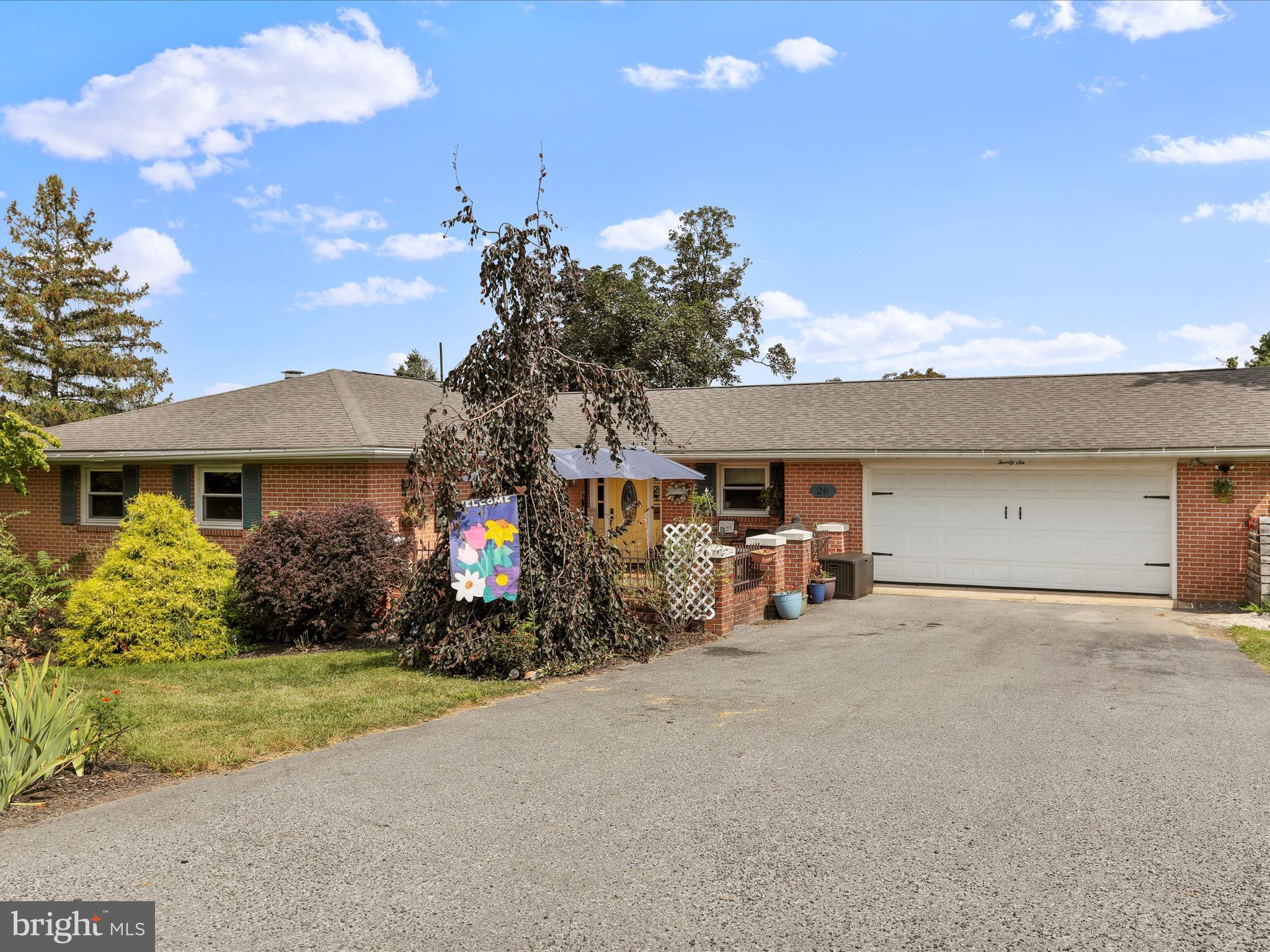 26 Kensington Drive Chambersburg, PA 17201 - Photo 3 of 44 a view of a house with patio