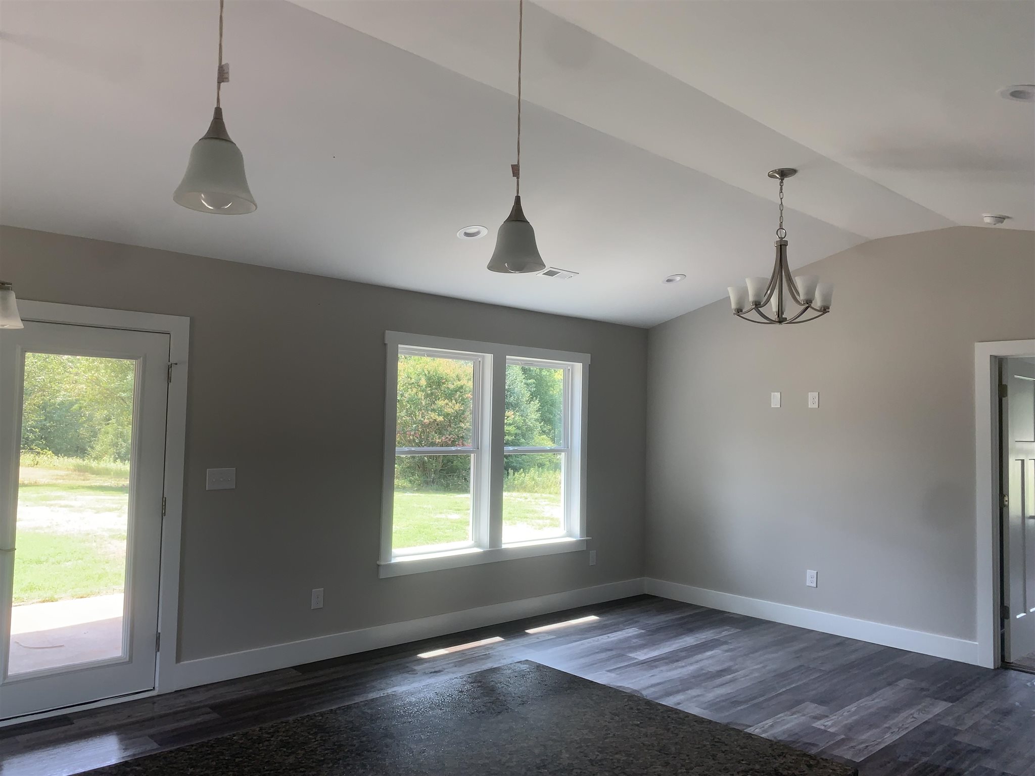 512 Battleground Road Chesnee, SC 29323 - Photo 3 of 11