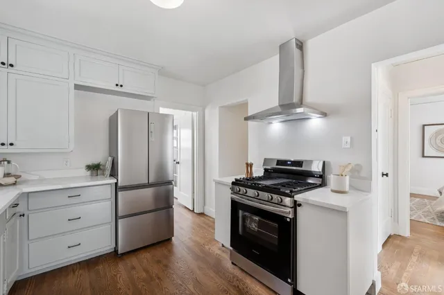 $1,898,000 | 1115 Capuchino Avenue, Burlingame, CA 94010