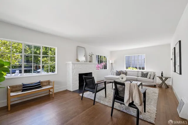 $1,898,000 | 1115 Capuchino Avenue, Burlingame, CA 94010