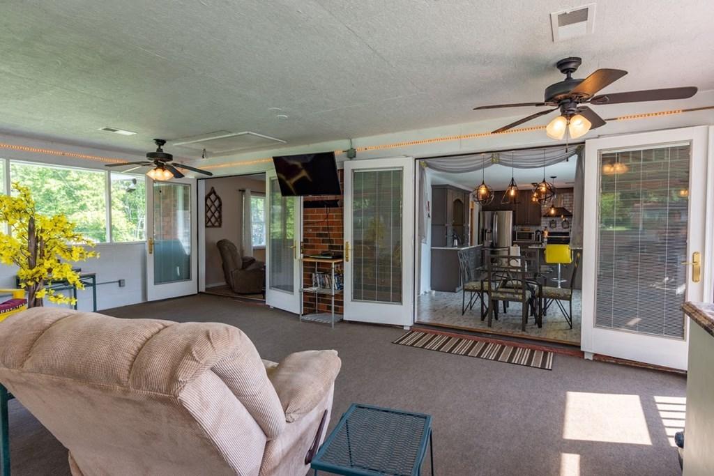 467 Walnut Street Spring City, TN 37381 - Photo 18 of 40 24