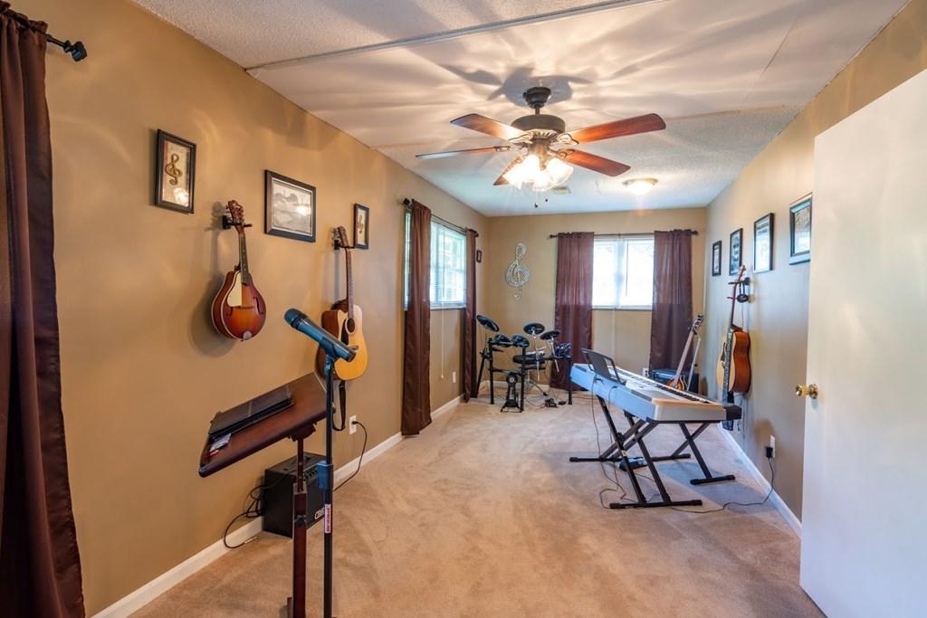 467 Walnut Street Spring City, TN 37381 - Photo 24 of 40 34