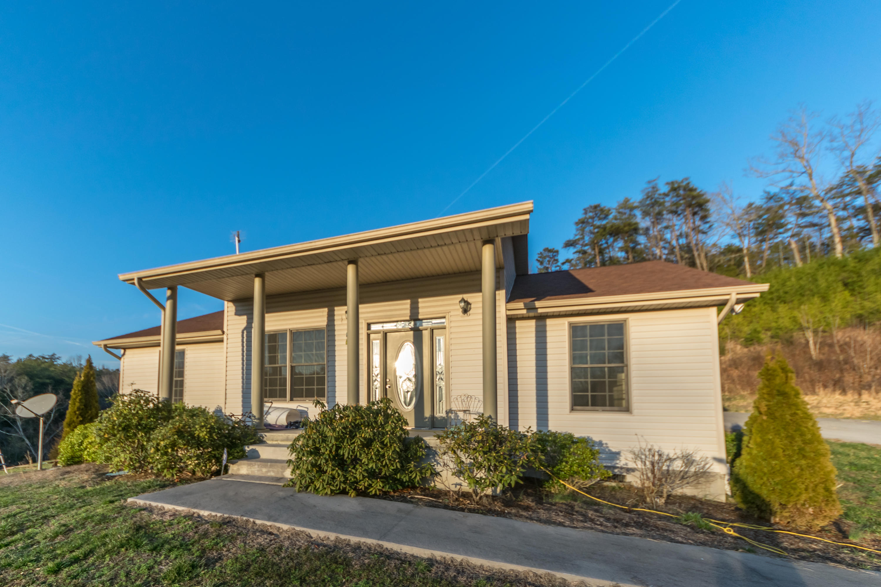 318 Bare Hollow Road Watauga, TN 37694 - Photo 1 of 14 DSC_0707