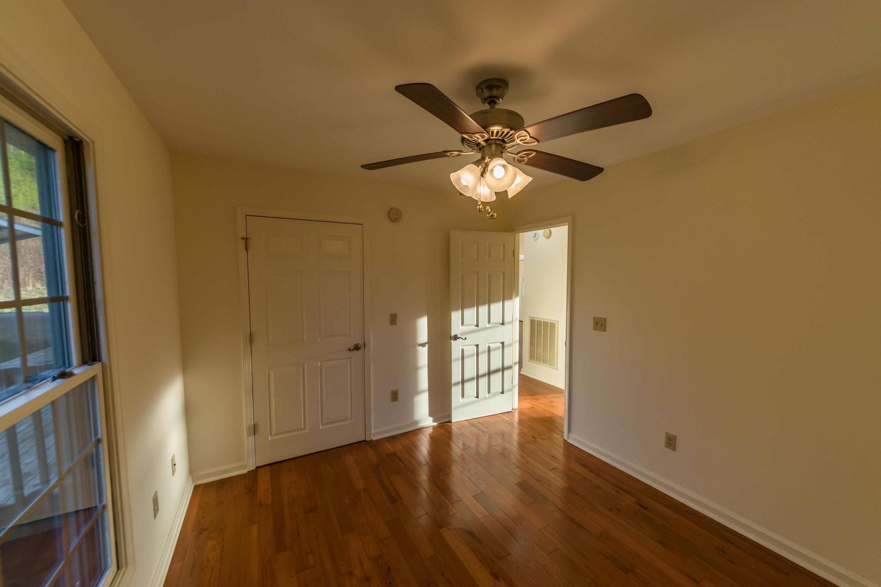 318 Bare Hollow Road Watauga, TN 37694 - Photo 7 of 14 7