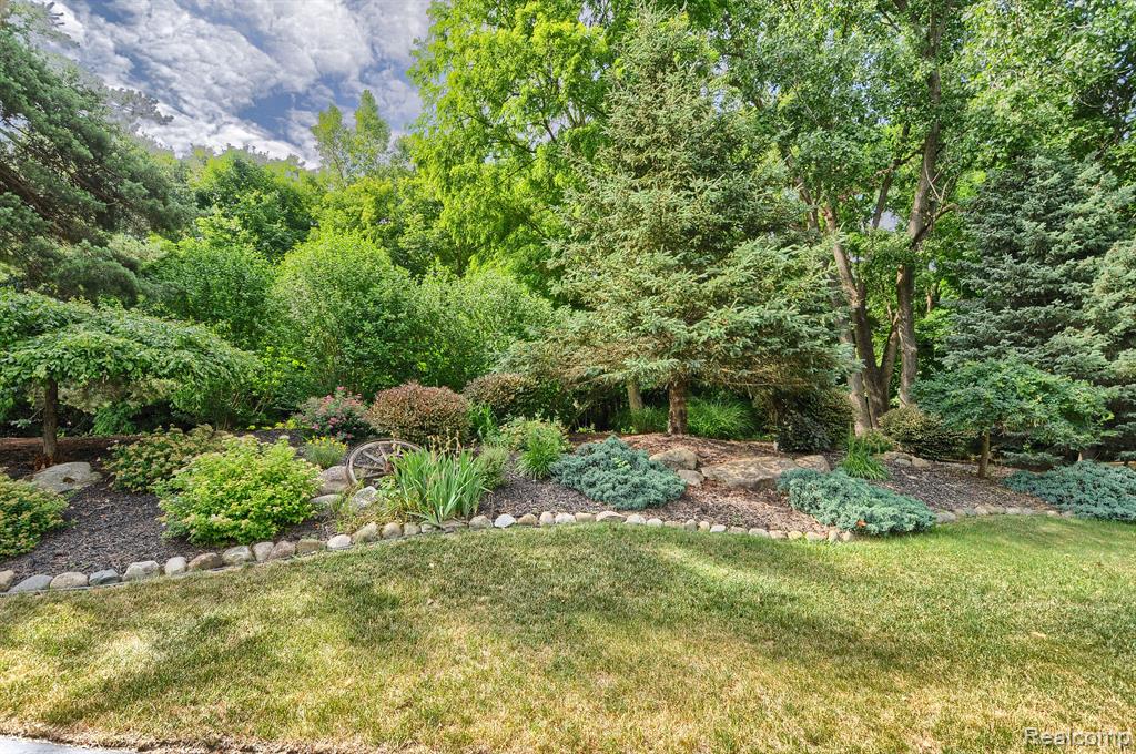 3925 Hunters Creek Road Metamora, MI 48455 - Photo 42 of 63