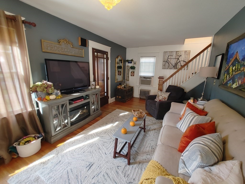 217 Osborne Terrace Springfield, MA 01104 - Photo 14 of 26 Gallery Image 14