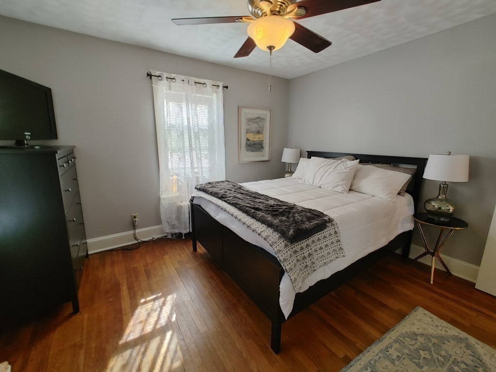 217 Osborne Terrace Springfield, MA 01104 - Photo 23 of 26 Gallery Image 23