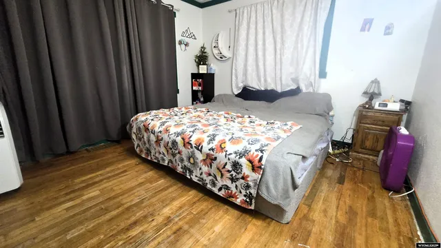 $229,000 | 408 South 3rd Street, Thermopolis, WY 82443