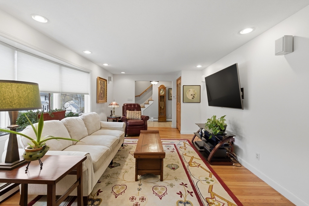 34 Spring Street Lexington, MA 02421 - Photo 11 of 33