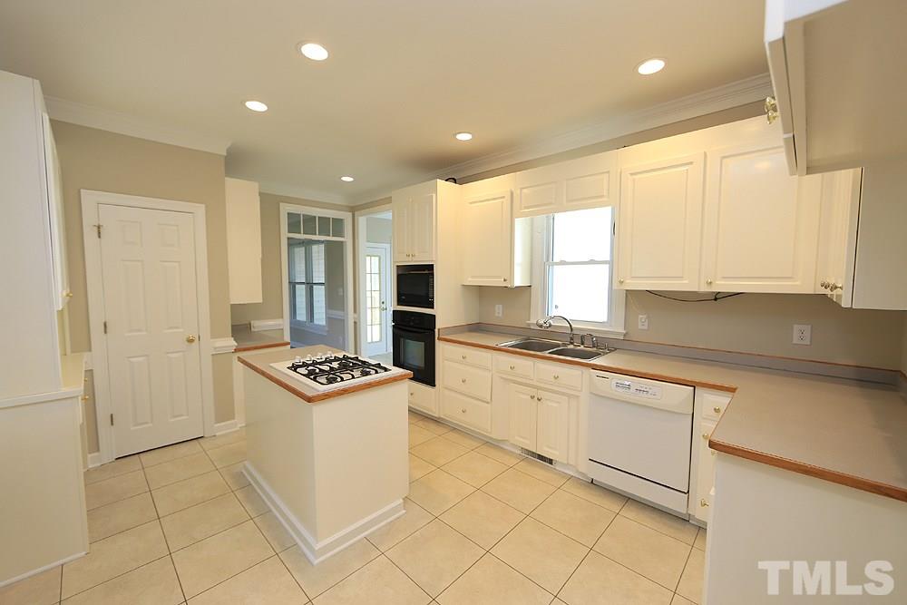6540 Mal Weathers Road Raleigh, NC 27603 - Photo 8 of 25
