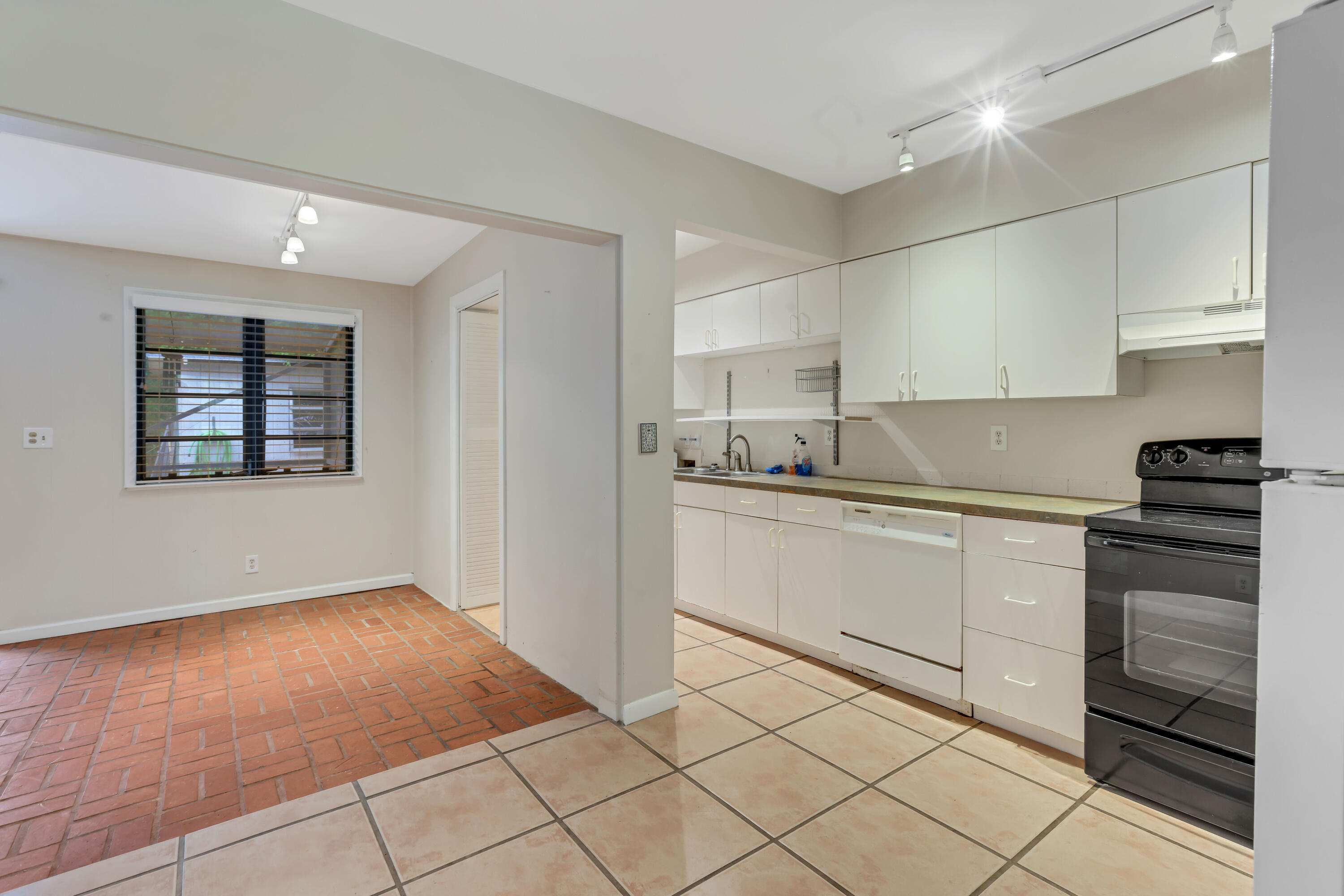 1027 Anglers Way Jupiter, FL 33458 - Photo 13 of 44 1G0A2614