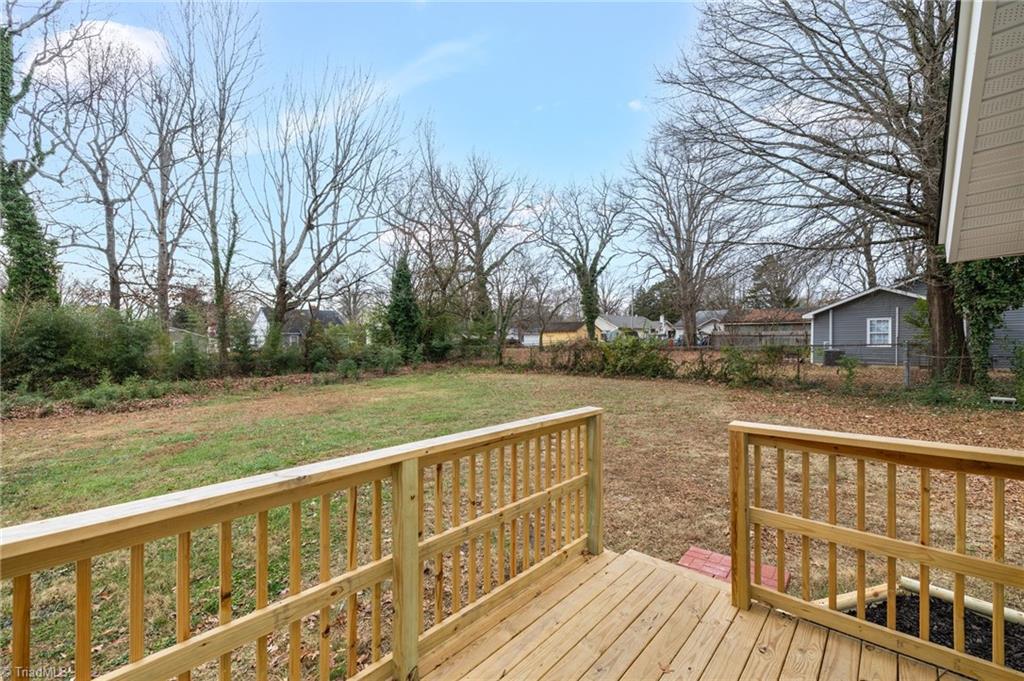 910 Charlotte Avenue High Point, NC 27262 - Photo 18 of 24