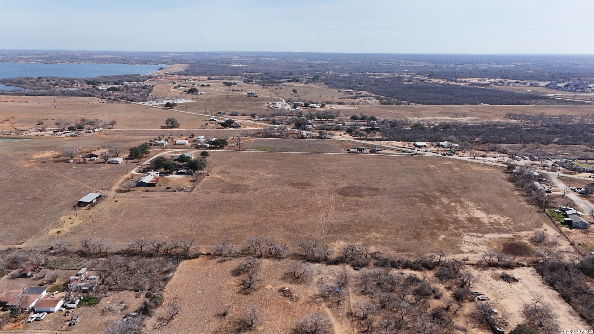 15785 Kilowatt Road Elmendorf, TX 78112 - Photo 8 of 23