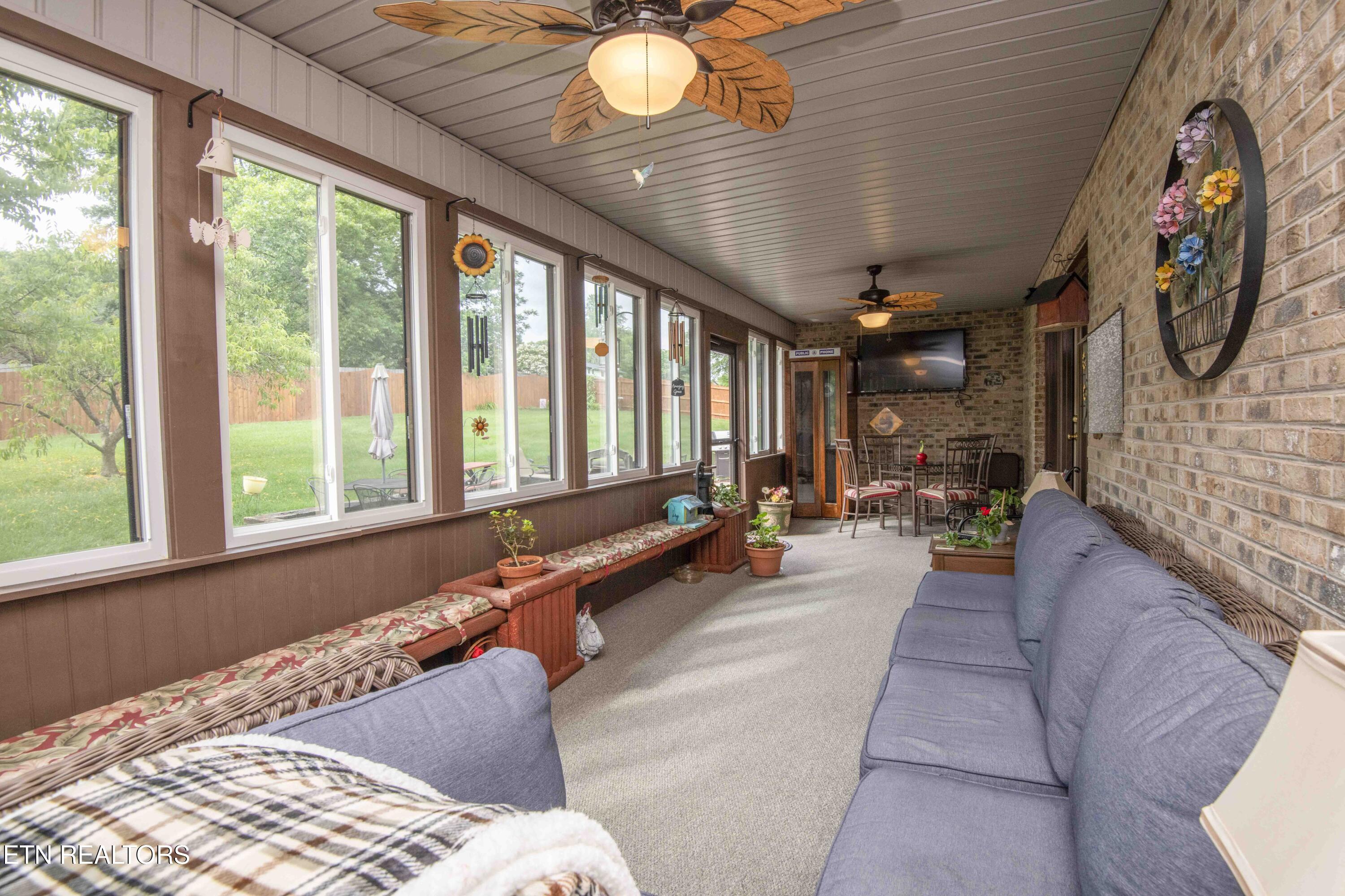 1217 Topside Road Louisville, TN 37777 - Photo 23 of 32 sunroom_1
