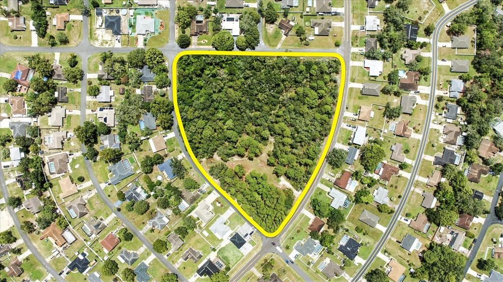Linden Dr Spring Hill Spring Hill, FL 34608 - Photo 3 of 20