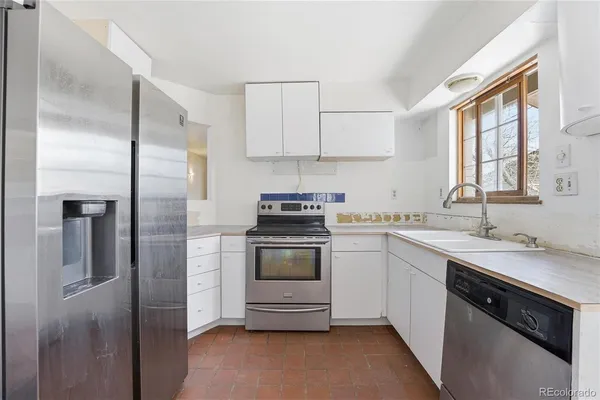 $425,000 | 358 South Troy Street, Aurora, CO 80012