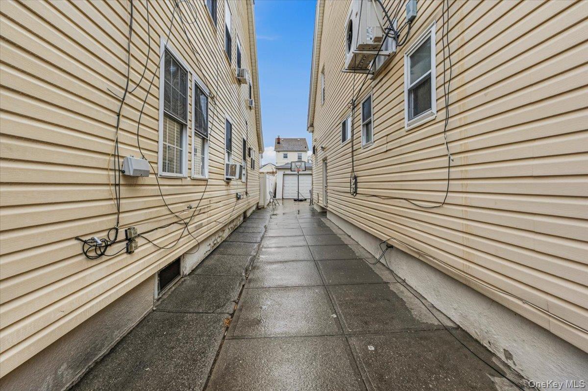 221-73 91st Road Queens, NY 11428 - Photo 27 of 33