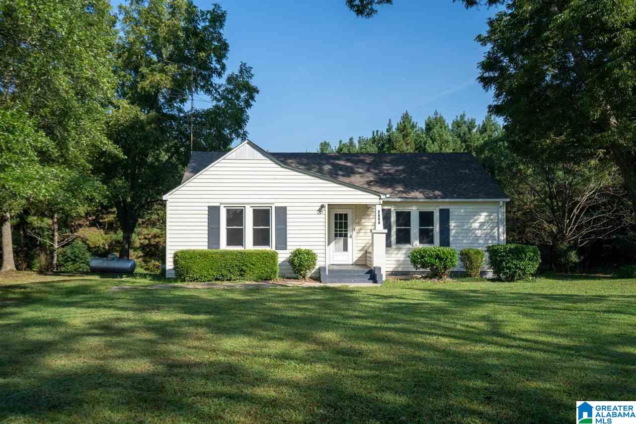 1697 Robin Hill Road Oneonta, AL 35121 - Photo 2 of 50