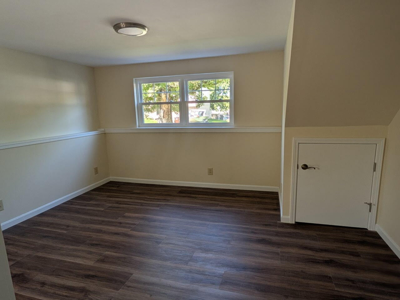 102 Tando Way Covington, KY 41017 - Photo 20 of 31 PXL_20260825_150537578.RAW-02.ORIGINAL