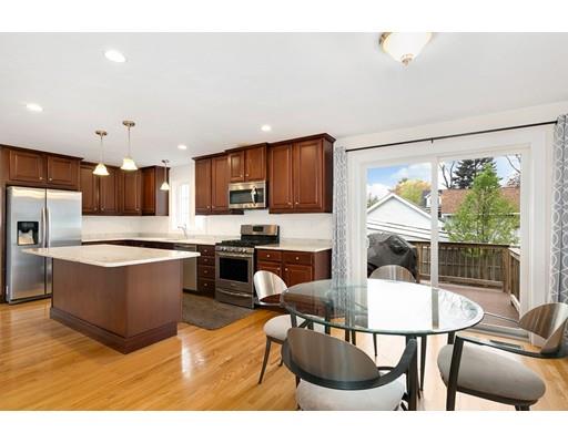 13 Cedarwood Road Billerica, MA 01821 - Photo 2 of 25 Gallery Image 2