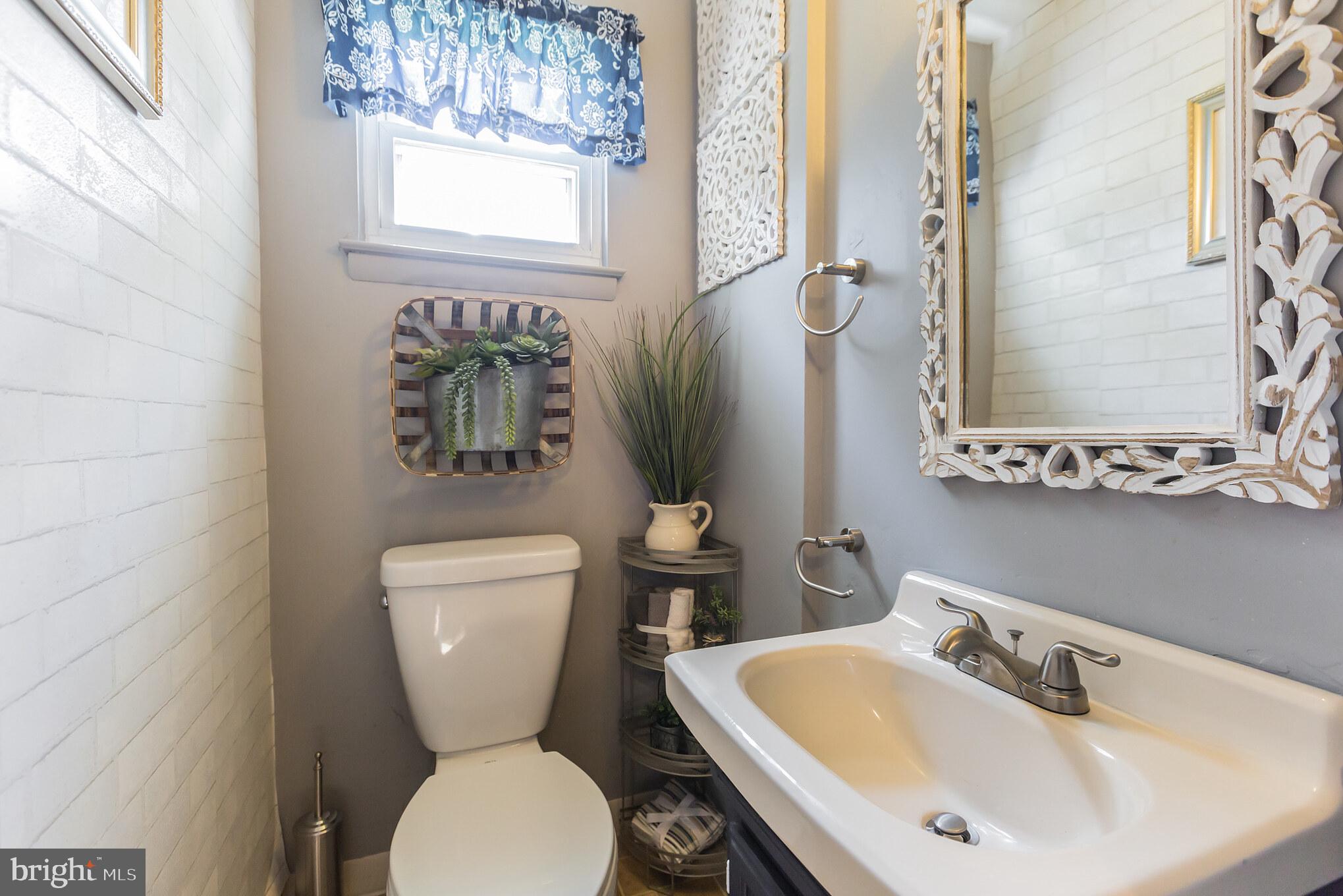 8 Blue Ridge Road Voorhees, NJ 08043 - Photo 17 of 32 Half Bath