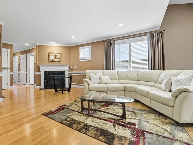 $1,459,000 | 35 Andrea Circle, Unit 35, Needham, MA 02494