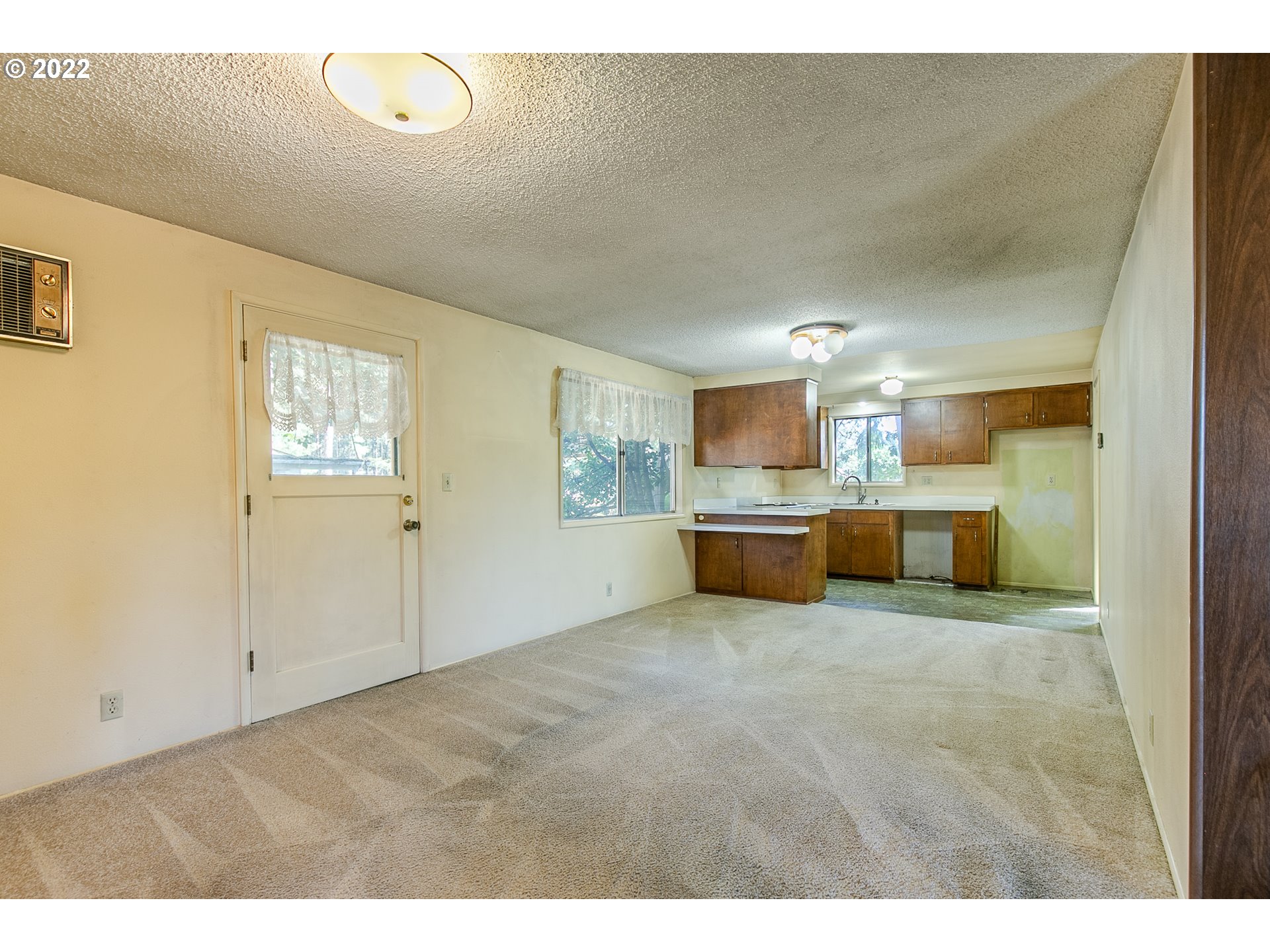 25239 Perkins Road Veneta, OR 97487 - Photo 5 of 23 Gallery Image 5
