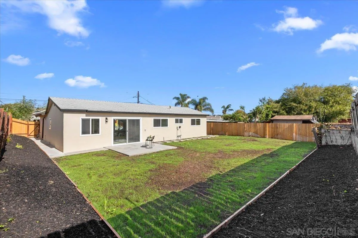 505 Parkbrook Street Spring Valley, CA 91977 - Photo 36 of 46 Gallery Image 36