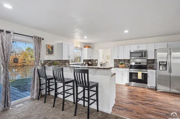 $405,000 | 2079 North 1369th Road, Eudora, KS 66025