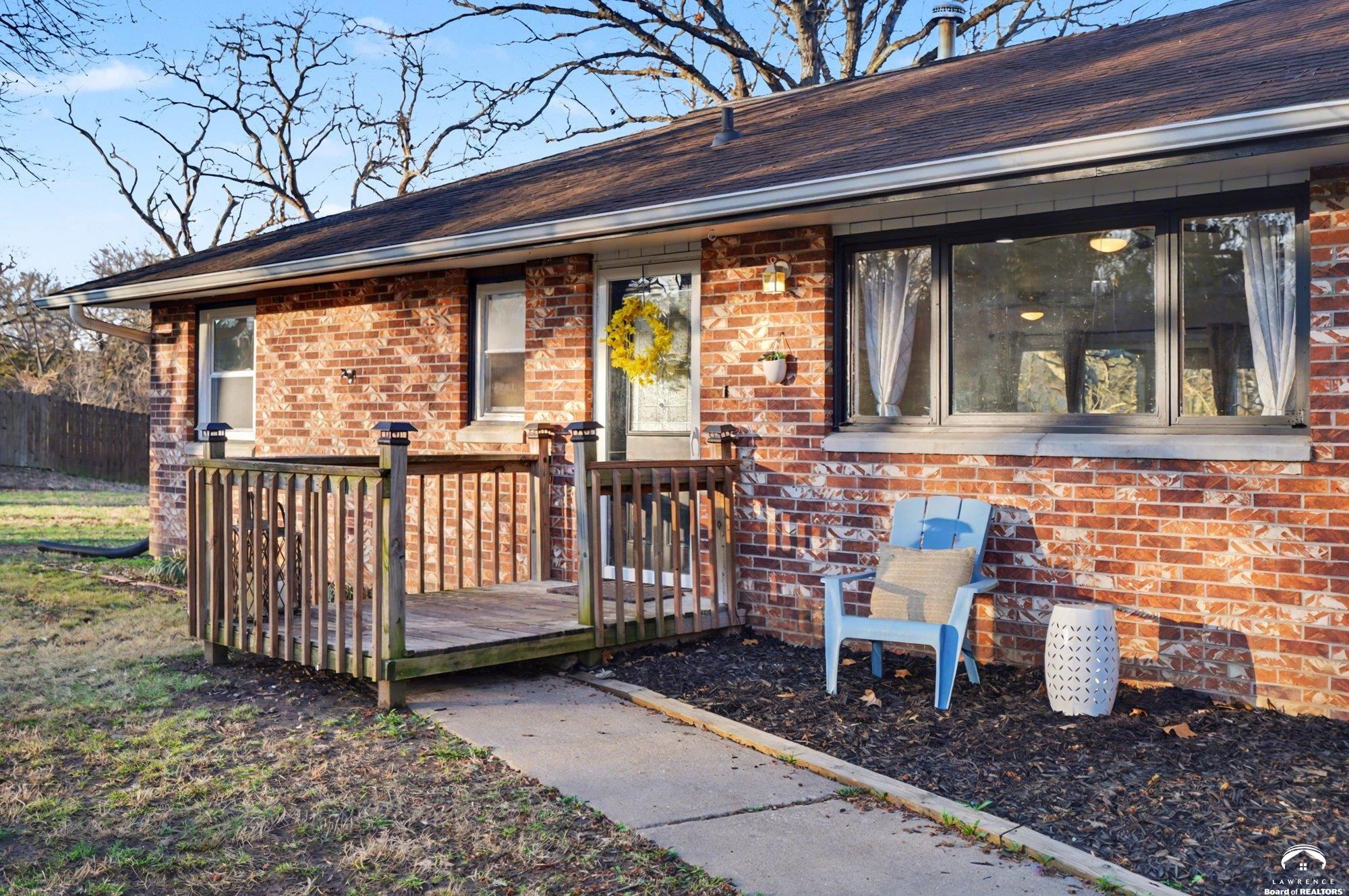 2079 North 1369th Road Eudora, KS 66025 - Photo 4 of 46