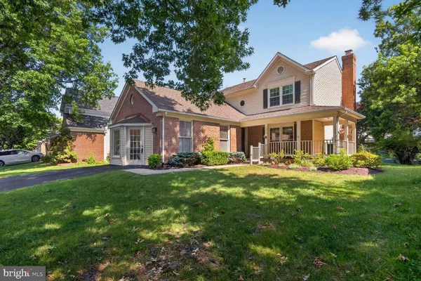 $780,000 | 1206 Featherstone Lane Northeast, Leesburg, VA 20176