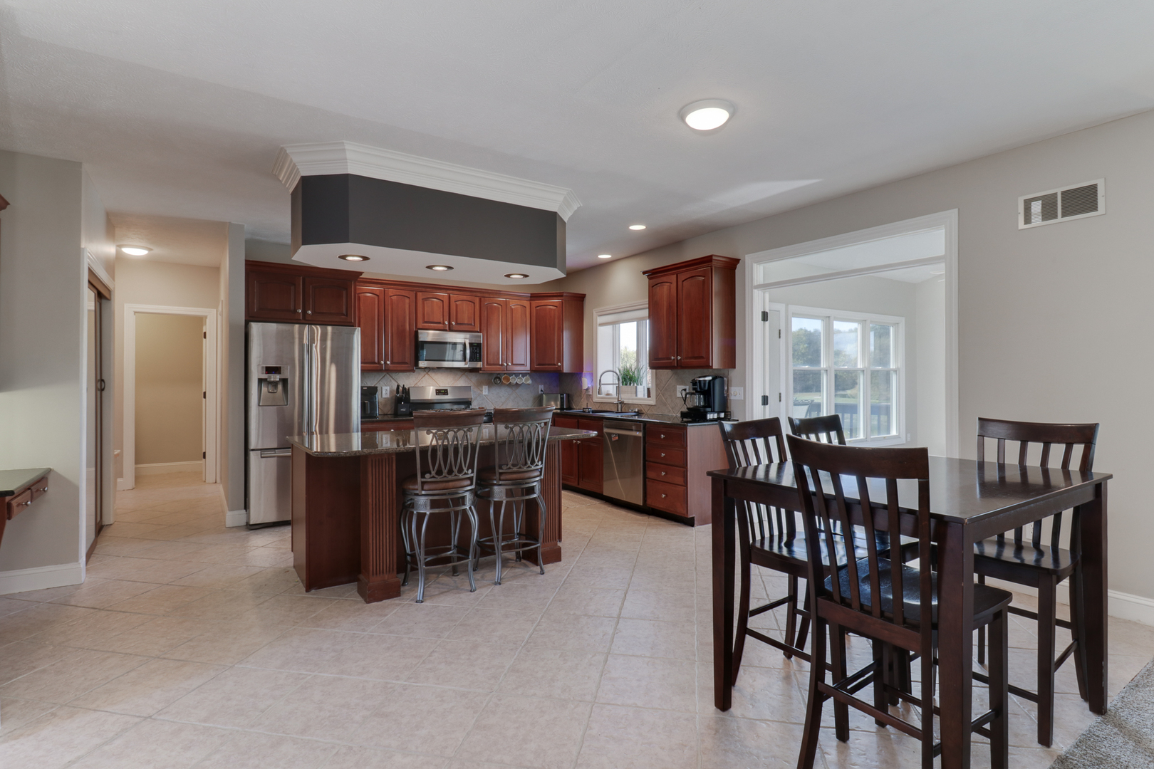 3 Pebblebrook Court Bloomington, IL 61705 - Photo 12 of 89
