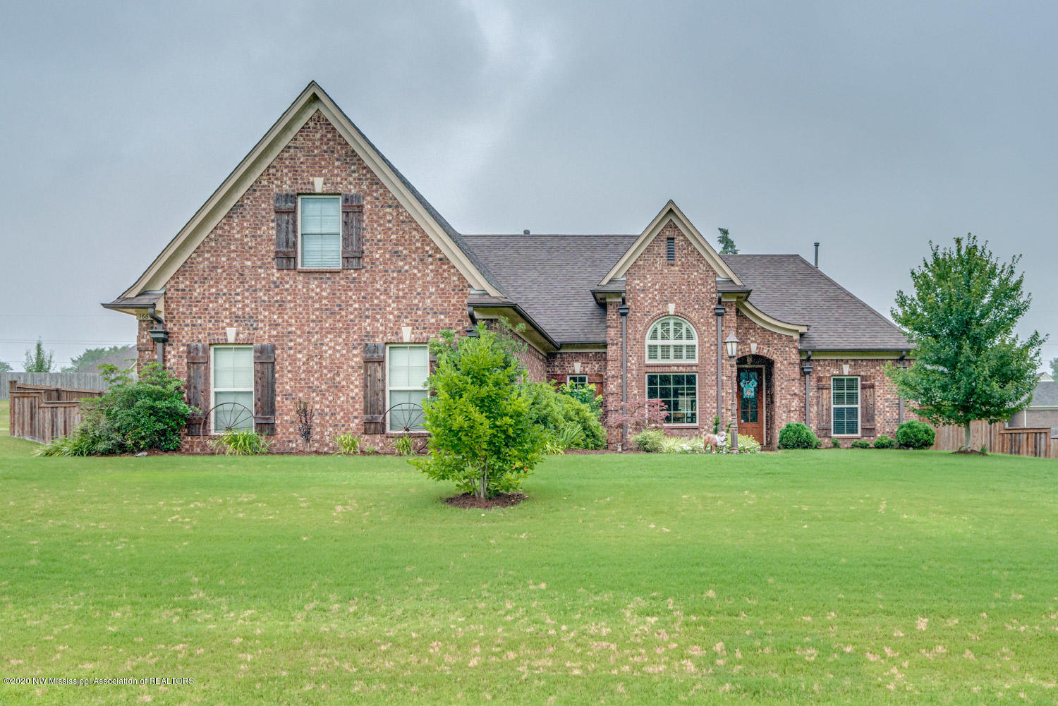 1664 Rutherford Cove Nesbit, MS 38651 - Photo 1 of 28 snapsold-screen-203005-1664-rutherford-8