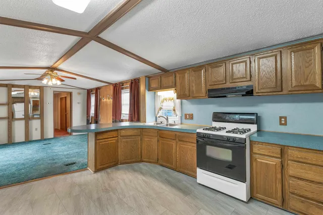 $169,900 | 22 Trade Wind Lane, Rochester, NH 03867