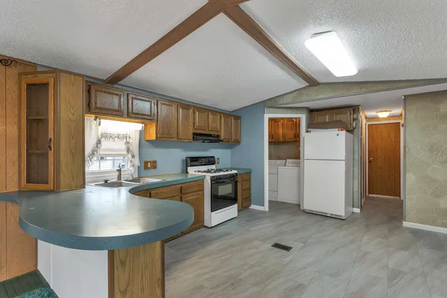 $169,900 | 22 Trade Wind Lane, Rochester, NH 03867