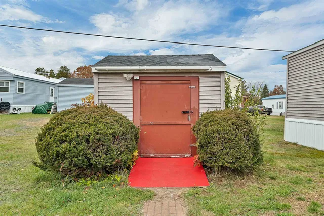 $169,900 | 22 Trade Wind Lane, Rochester, NH 03867