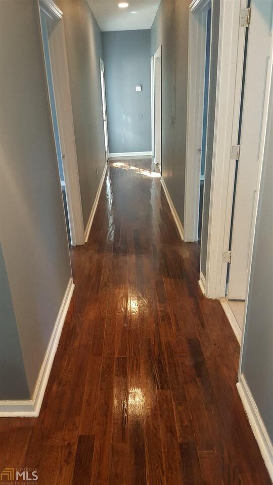 854 Ridge Avenue Northwest, Unit B Atlanta, GA 30318 - Photo 2 of 6