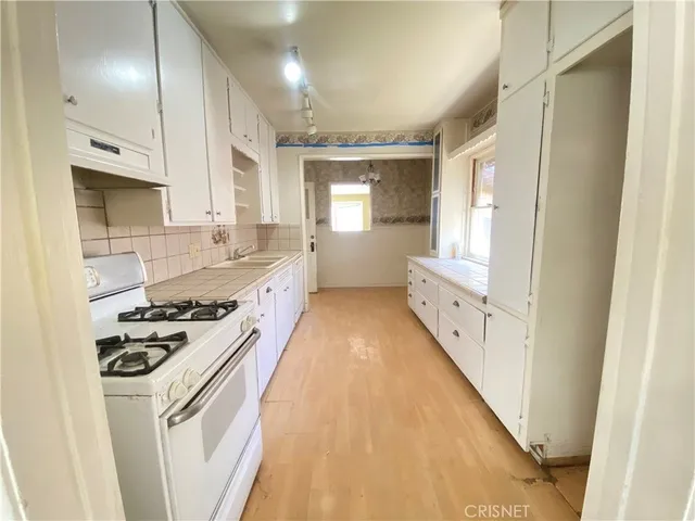 $2,199 | 43360-43360 7th Street East, Lancaster, CA 93535