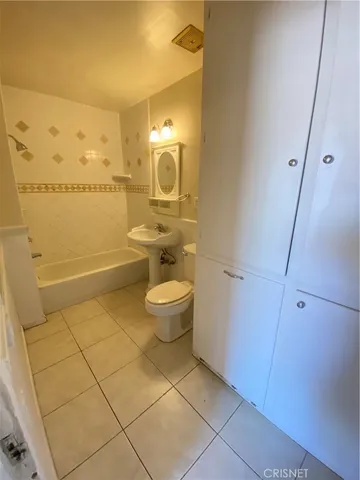 $2,199 | 43360-43360 7th Street East, Lancaster, CA 93535