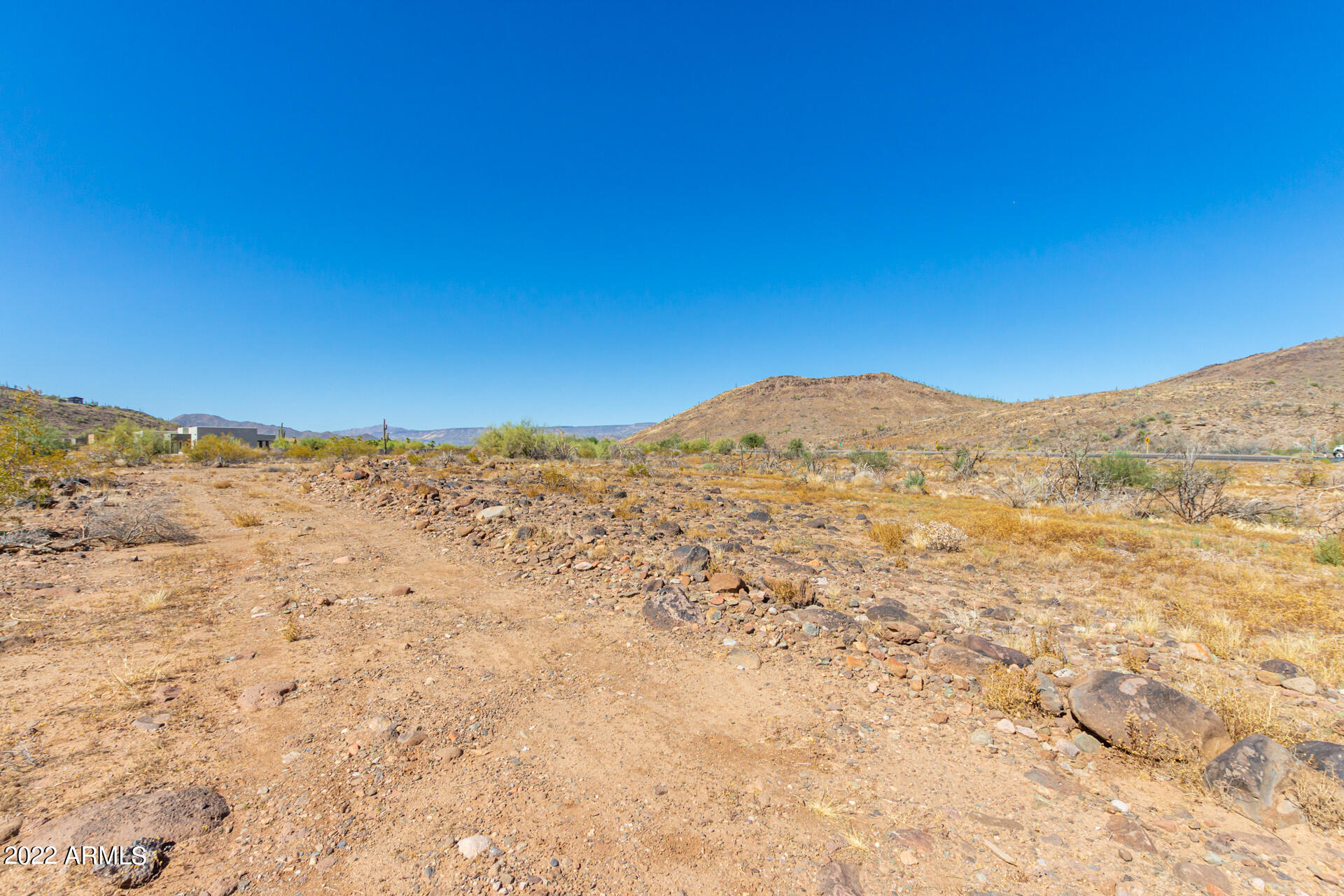 2812 West Cloud Road, Unit LOT 4 Phoenix, AZ 85086 - Photo 2 of 21 0001-2-Cloud