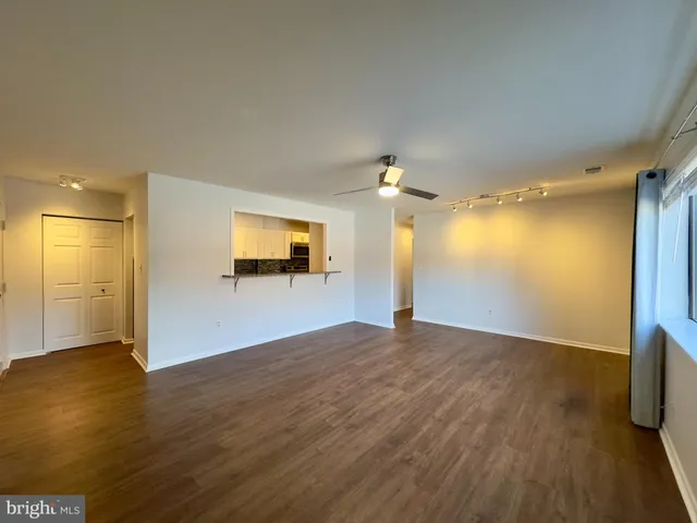 $2,100 | 1701 Mt Washington Court, Unit E, Baltimore, MD 21209