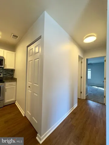 $2,100 | 1701 Mt Washington Court, Unit E, Baltimore, MD 21209