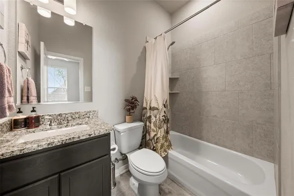 $365,000 | 11217 Pallasite Drive, Lorena, TX 76655