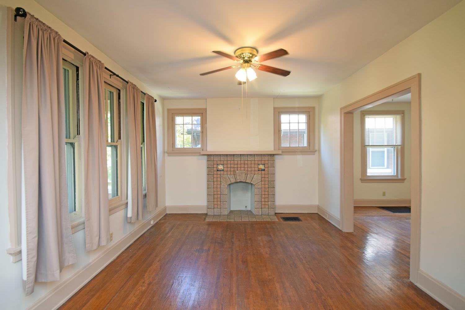4932 Ralph Avenue Cincinnati, OH 45238 - Photo 6 of 42 Gallery Image 6